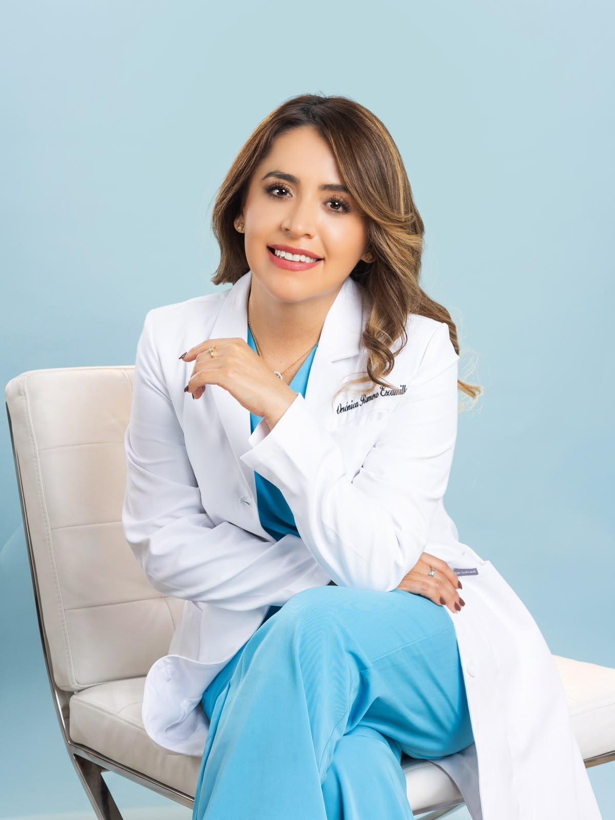 Dra. Romero en consulta